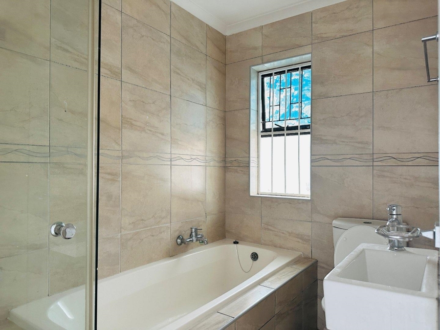 3 Bedroom Property for Sale in Parklands Western Cape